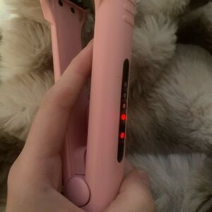 Pink Hair crimping Tool